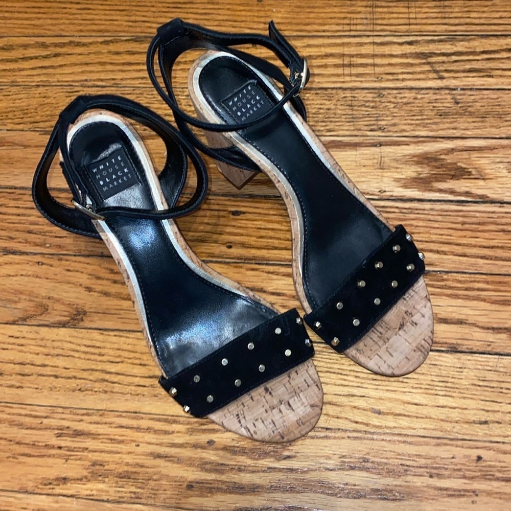 White House black market size 6.5 studded heels